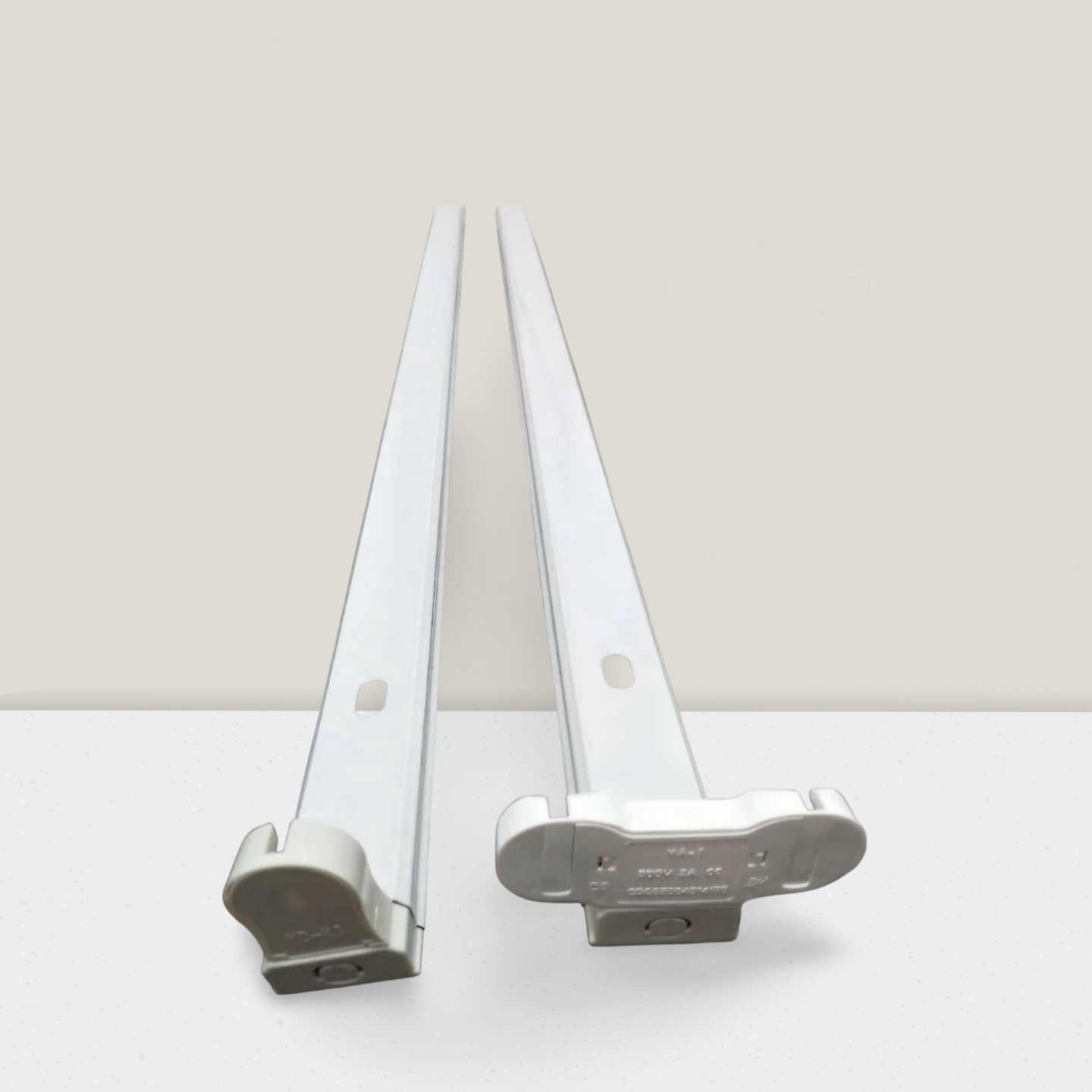 4ft LED Batten Tube Fitting – Single & Double (T8 Fluorescent Replacement)